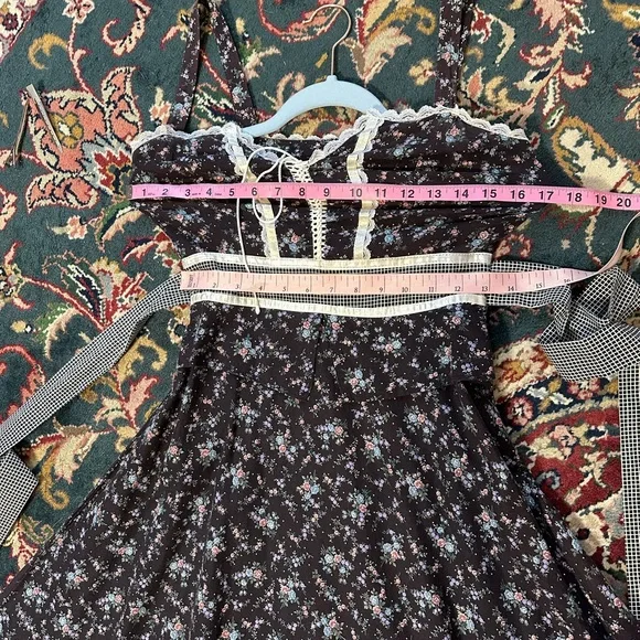 Gold Label Gunne Sax peplum dress 👗 - Picture 2 of 9